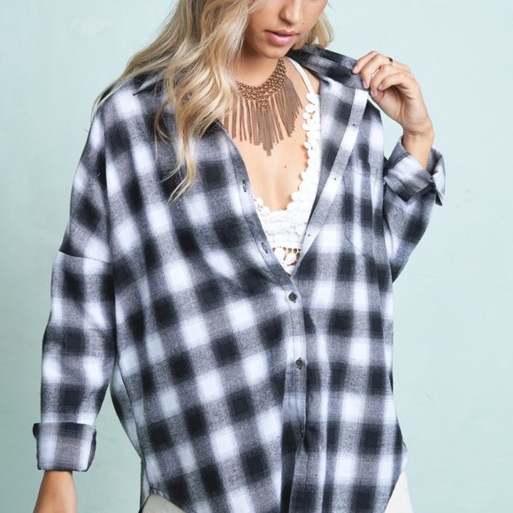 New Black and White Plaid Button Flannel Shirt - Picture 4 of 5